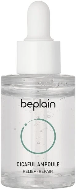 Feuchtigkeitsspendende Und Regenerierende Gesichtessenz Mit Centella Asiatica, Hyaluronsäure Und Kamillenextrakt