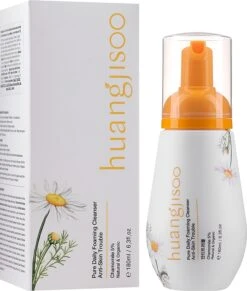 Gesichtsreinigungsschaum Mit Kamille Für Täglichen Gebrauch